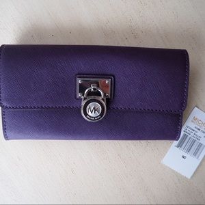NWT Michael Kors wallet